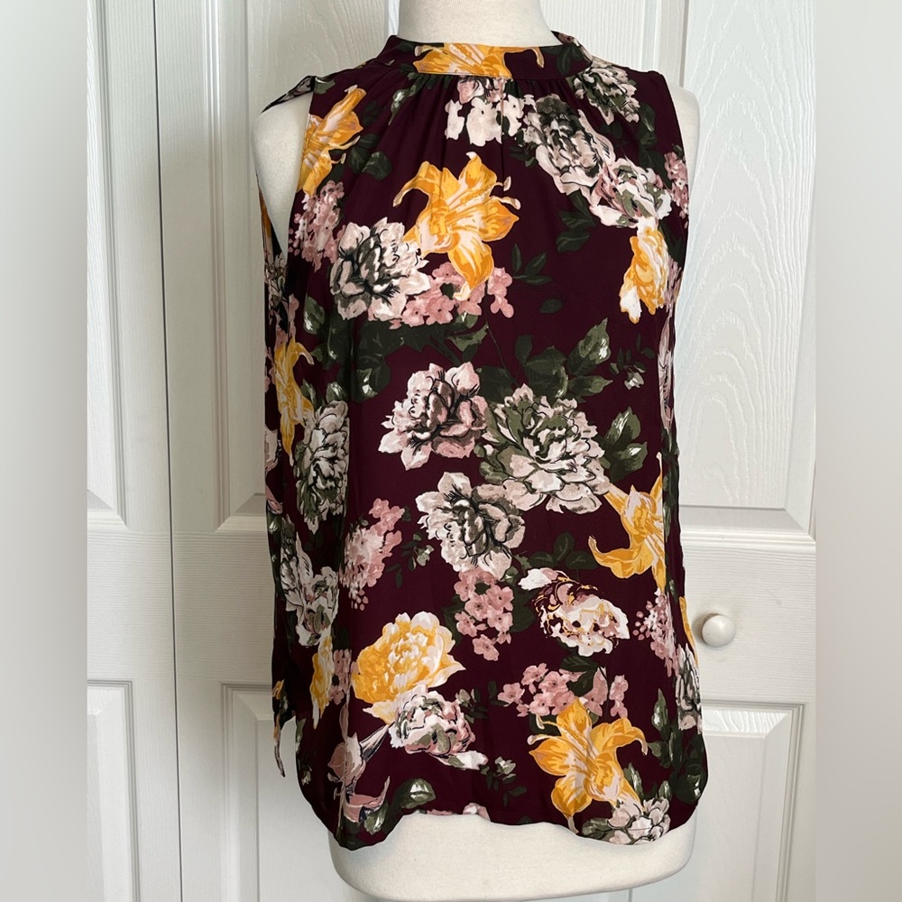 ⭐️Loft Outlet Top